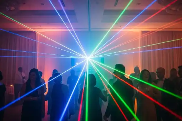 Iluminación Laser - Alquiler de iluminación láser profesional para eventos en Estado de México