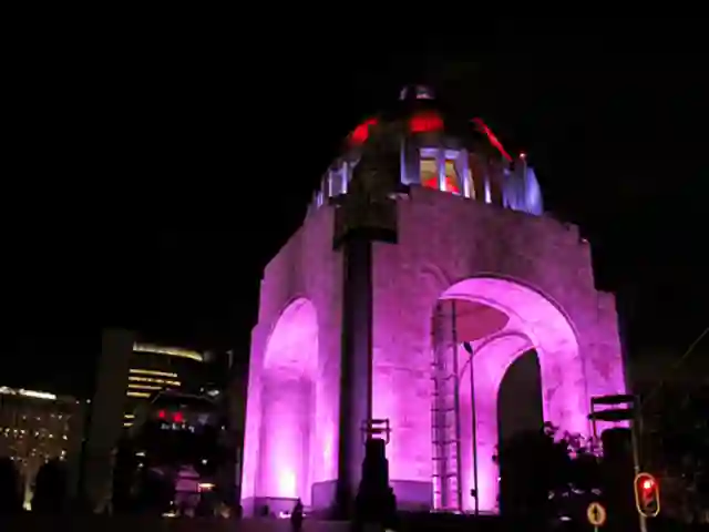 Iluminación de fachadas y edificios